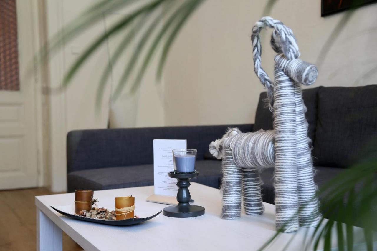 Beautiful Ujezd Apartment Prag