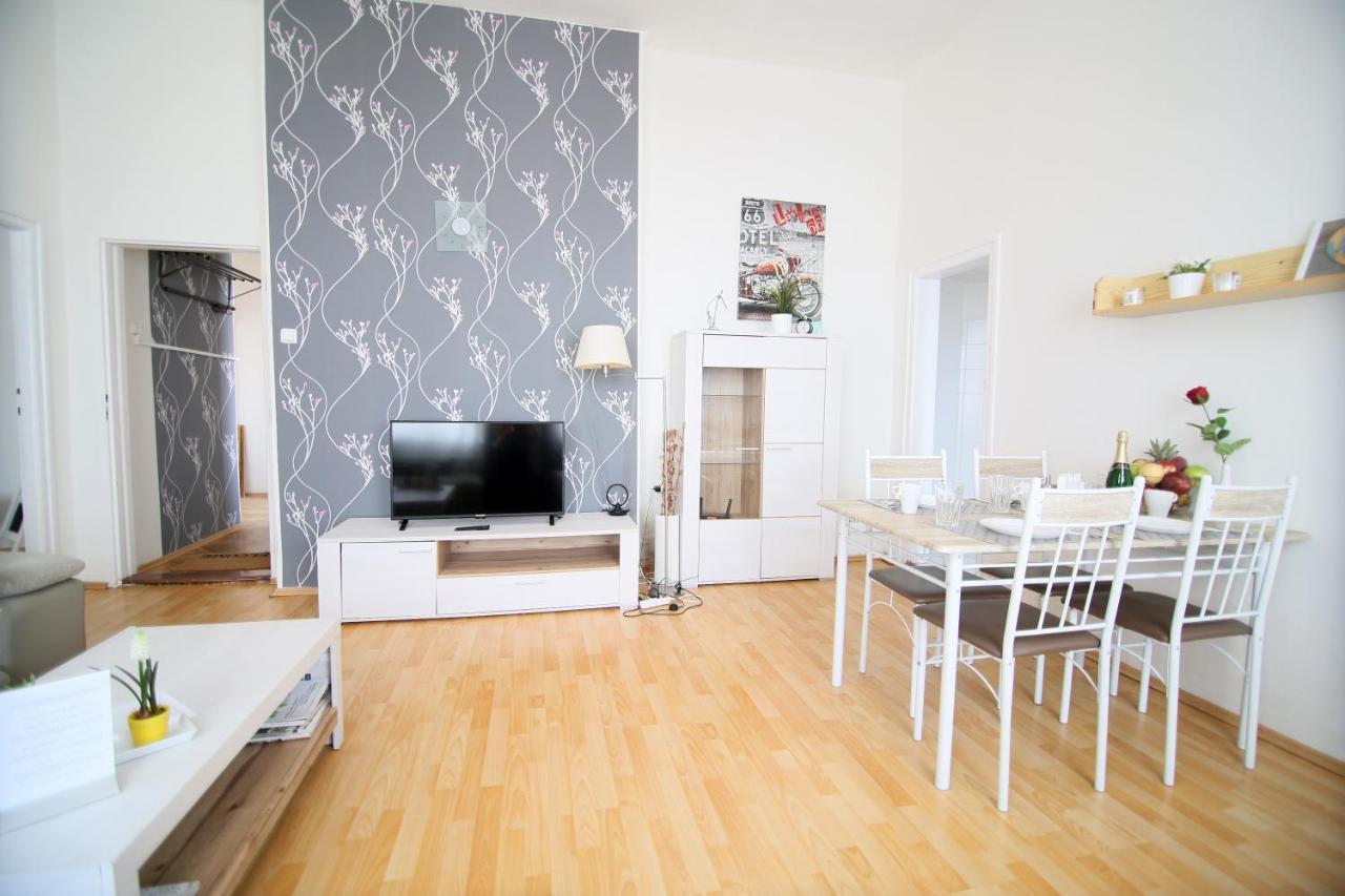 Apartment Beautiful Ujezd *